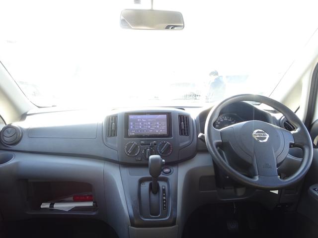 ＮＶ２００バネットバン ＶＸ　社外ナビ　バックカメラ　ＤＩＳＣ　ＵＳＢ　運転席助手席エアバック　両側スライドドア　パワーステーション　キーレスエントリー（26枚目）
