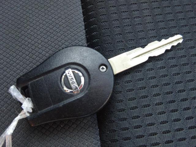 ＮＶ２００バネットバン ＶＸ　社外ナビ　バックカメラ　ＤＩＳＣ　ＵＳＢ　運転席助手席エアバック　両側スライドドア　パワーステーション　キーレスエントリー（42枚目）