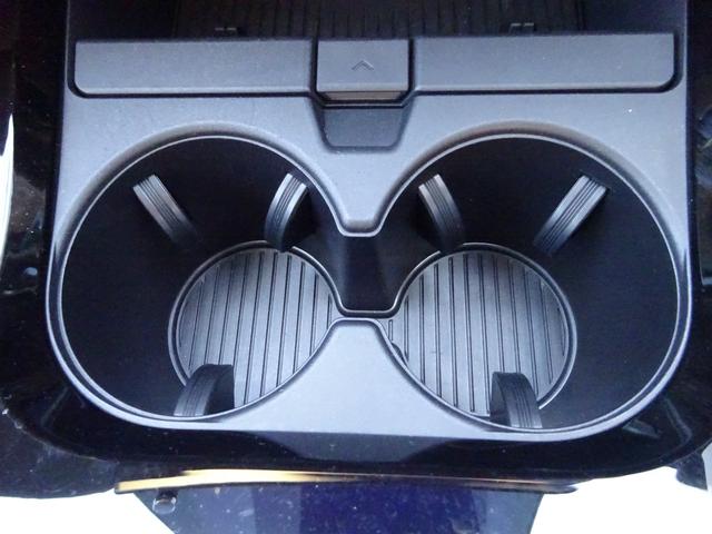 プリウス Ｚ　純正１２．３インチナビ　フルセグＴＶ　パワーバックドア　アラウンドビューモニター　ＥＴＣ２．０　Ｂｌｕｅｔｏｏｔｈ　ＵＳＢ　アダプティブクルーズコントロール　レーンキープアシスト（35枚目）