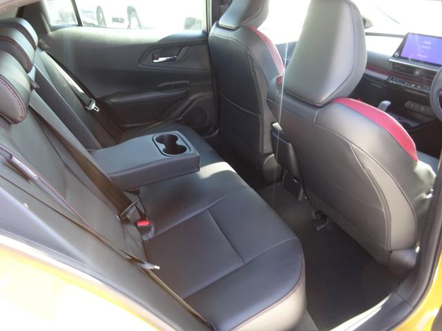 プリウス Ｚ　純正１２．３インチナビ　フルセグＴＶ　パワーバックドア　アラウンドビューモニター　ＥＴＣ２．０　Ｂｌｕｅｔｏｏｔｈ　ＵＳＢ　アダプティブクルーズコントロール　レーンキープアシスト（41枚目）