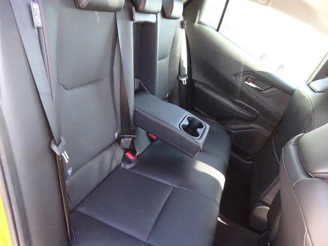 プリウス Ｚ　純正１２．３インチナビ　フルセグＴＶ　パワーバックドア　アラウンドビューモニター　ＥＴＣ２．０　Ｂｌｕｅｔｏｏｔｈ　ＵＳＢ　アダプティブクルーズコントロール　レーンキープアシスト（42枚目）