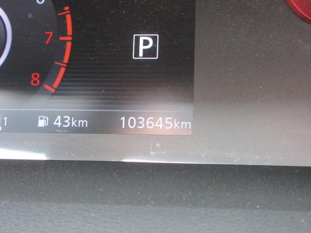 セレナ ニスモ　プロパイロット　純正１０．５インチナビ　フルセグＴＶ　後席フリップダウンモニター　全周囲カメラ　両側パワースライドドア　ドラレコ　ＥＴＣ　ＬＥＤヘッドライト　純正１７インチＡＷ　インテリジェントキー（22枚目）