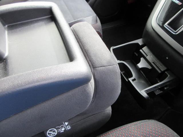 セレナ ニスモ　プロパイロット　純正１０．５インチナビ　フルセグＴＶ　後席フリップダウンモニター　全周囲カメラ　両側パワースライドドア　ドラレコ　ＥＴＣ　ＬＥＤヘッドライト　純正１７インチＡＷ　インテリジェントキー（44枚目）