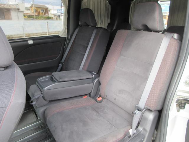 セレナ ニスモ　プロパイロット　純正１０．５インチナビ　フルセグＴＶ　後席フリップダウンモニター　全周囲カメラ　両側パワースライドドア　ドラレコ　ＥＴＣ　ＬＥＤヘッドライト　純正１７インチＡＷ　インテリジェントキー（53枚目）