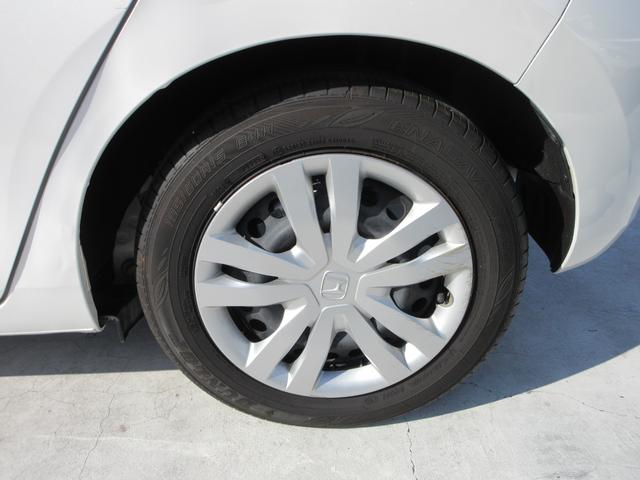 フィット ホーム　ナビスペシャルパッケージ　ホンダセンシング　純正８インチナビ　フルセグＴＶ　バックカメラ　アダプティブクルーズコントロール　ドラレコ　ＥＴＣ　ハーフレザーシート　ＬＥＤヘッドライト　スマートキー（10枚目）