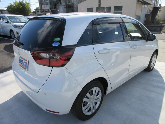 フィット ホーム　ナビスペシャルパッケージ　ホンダセンシング　純正８インチナビ　フルセグＴＶ　バックカメラ　アダプティブクルーズコントロール　ドラレコ　ＥＴＣ　ハーフレザーシート　ＬＥＤヘッドライト　スマートキー（17枚目）