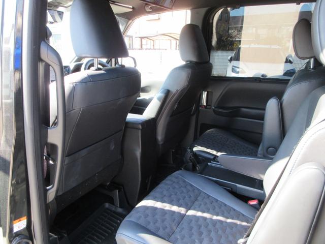 ヴォクシー Ｓ－Ｚ　純正１０．５インチナビ　フルセグＴＶ　後席フリップダウンモニター　全周囲カメラ　両側パワースライドドア　ドライブレコーダー　ＥＴＣ　ハーフレザーシート　シートヒーター　ＬＥＤヘッドライト　スマートキー（54枚目）