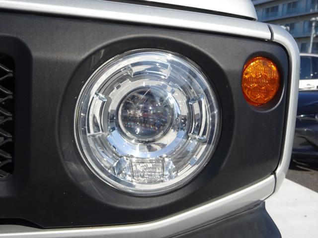 ジムニー ＸＣ　純正ナビ　フルセグＴＶ　バックカメラ　ドライブレコーダー　ＥＴＣ　Ｂｌｕｅｔｏｏｔｈ　ＤＩＳＣ　ＵＳＢ　クルーズコントロール　レーンキープアシスト　オートライト　ＬＥＤヘッドライト　電動格納ミラー（8枚目）