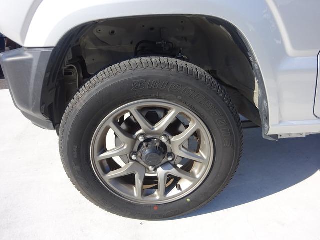 ジムニー ＸＣ　純正ナビ　フルセグＴＶ　バックカメラ　ドライブレコーダー　ＥＴＣ　Ｂｌｕｅｔｏｏｔｈ　ＤＩＳＣ　ＵＳＢ　クルーズコントロール　レーンキープアシスト　オートライト　ＬＥＤヘッドライト　電動格納ミラー（10枚目）