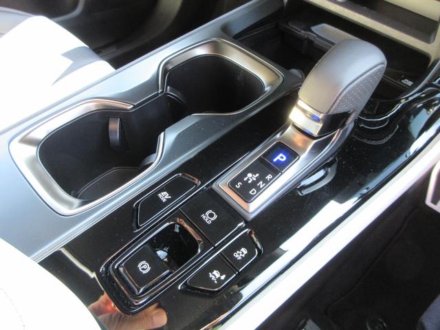 ＮＸ ＮＸ３５０ｈ　Ｆスポーツ　４ＷＤ　ホワイトレザーシート　純正１４インチナビ　フルセグＴＶ　バックカメラ　パワーバックドア　レーダークルコン　パドルシフト　ＥＴＣ　シートヒーター　パワーシート　純正２０インチＡＷ　ＬＥＤヘッド（41枚目）