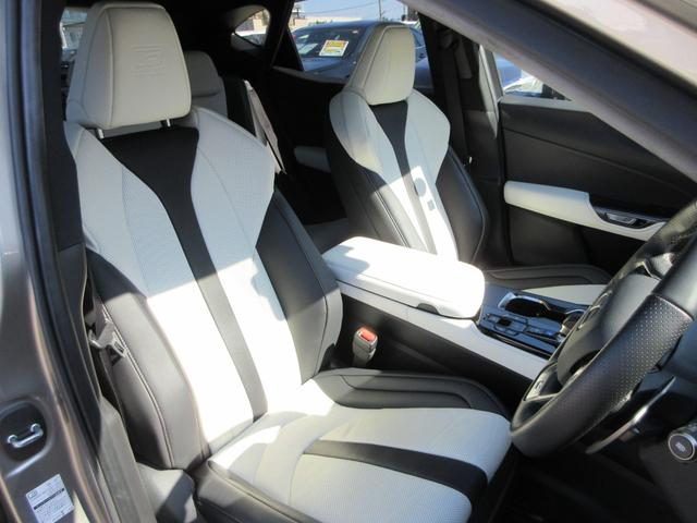 ＮＸ ＮＸ３５０ｈ　Ｆスポーツ　４ＷＤ　ホワイトレザーシート　純正１４インチナビ　フルセグＴＶ　バックカメラ　パワーバックドア　レーダークルコン　パドルシフト　ＥＴＣ　シートヒーター　パワーシート　純正２０インチＡＷ　ＬＥＤヘッド（45枚目）