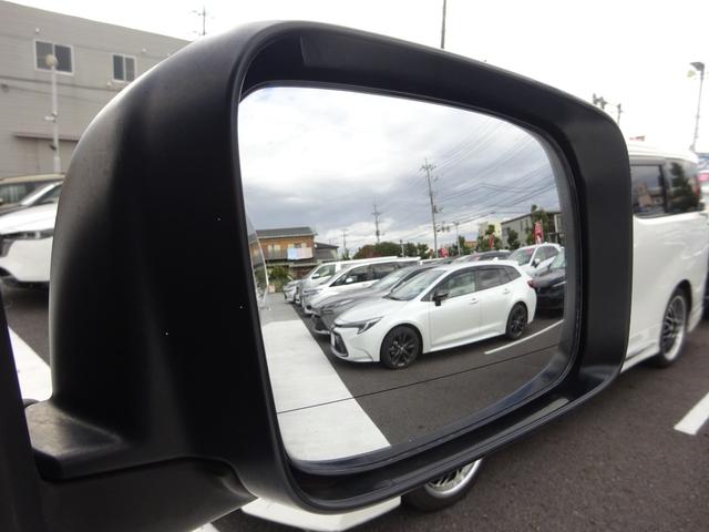 ＮＶ３５０キャラバンバン 　チェアキャブ車いす１＋１名仕様　純正ナビ　フルセグＴＶ　アラウンドビューモニター　ＤＶＤ　レーンキープアシスト　４列シート　車いす固定装置　キーレスエントリー　デジタルインナーミラー（26枚目）