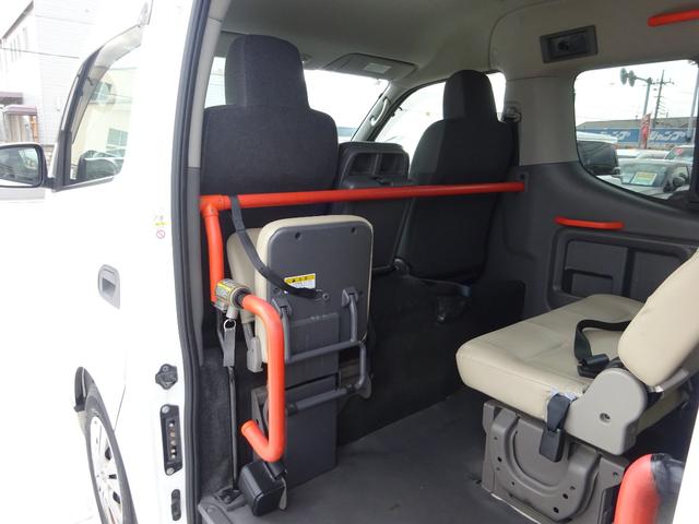ＮＶ３５０キャラバンバン 　チェアキャブ車いす１＋１名仕様　純正ナビ　フルセグＴＶ　アラウンドビューモニター　ＤＶＤ　レーンキープアシスト　４列シート　車いす固定装置　キーレスエントリー　デジタルインナーミラー（39枚目）