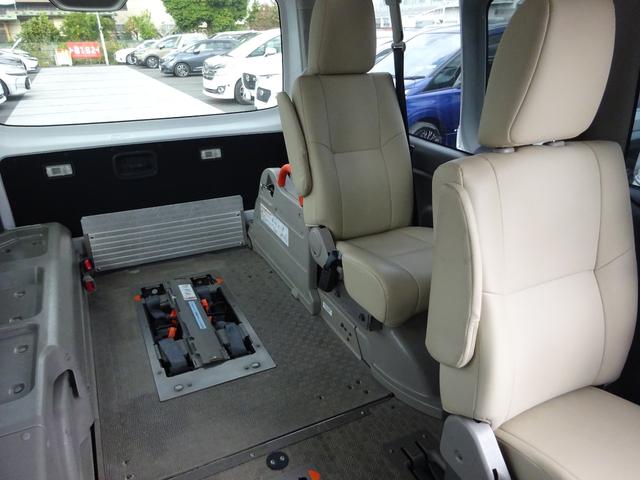 ＮＶ３５０キャラバンバン 　チェアキャブ車いす１＋１名仕様　純正ナビ　フルセグＴＶ　アラウンドビューモニター　ＤＶＤ　レーンキープアシスト　４列シート　車いす固定装置　キーレスエントリー　デジタルインナーミラー（43枚目）