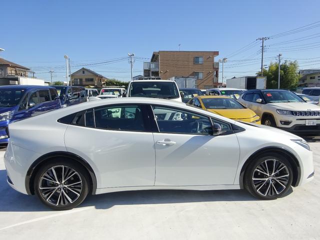 プリウス Z 純正12.3インチナビ フルセグTV パワーバックドア アラウンドビューモニター ドライブレコーダー ETC2.0 Bluetooth USB アダプティブクルーズコントロール(17枚目)