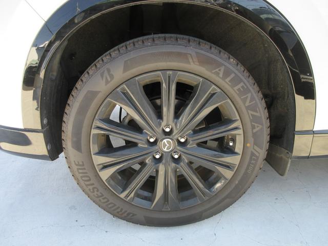 ＣＸ－５ ＸＤ　スポーツアピアランス　レザーシート　純正１０．２５インチナビ　フルセグＴＶ　全周囲カメラ　パワーバックドア　ＢＯＳＥサウンド　レーダークルーズコントロール　シートヒーター　パワーシート　ステアリングヒーター　１９インチＡＷ（11枚目）