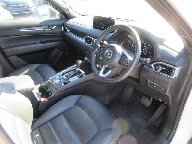 ＣＸ－５ ＸＤ　スポーツアピアランス　レザーシート　純正１０．２５インチナビ　フルセグＴＶ　全周囲カメラ　パワーバックドア　ＢＯＳＥサウンド　レーダークルーズコントロール　シートヒーター　パワーシート　ステアリングヒーター　１９インチＡＷ（46枚目）