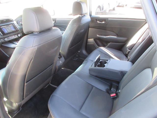 クラリティＰＨＥＶ ＥＸ　電動レザーシート　純正８インチナビ　フルセグＴＶ　バックカメラ　アダプティブクルーズコントロール　パドルシフト　ドラレコ　ＥＴＣ　シートヒーター　ＬＥＤヘッドライト　純正１８インチＡＷ　スマートキー（50枚目）