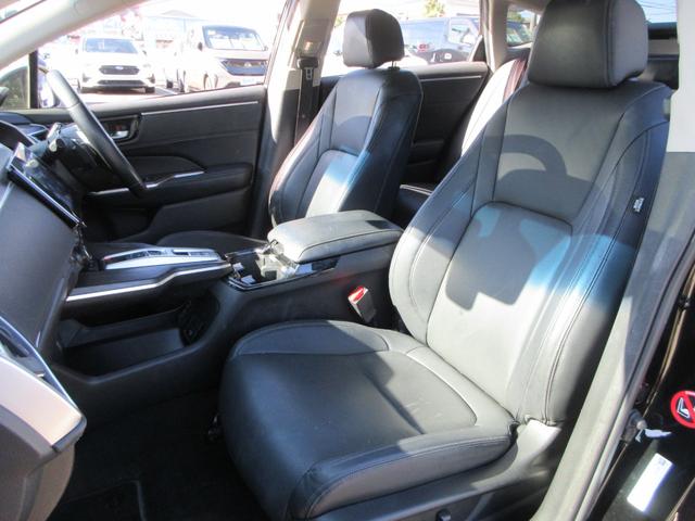 クラリティＰＨＥＶ ＥＸ　電動レザーシート　純正８インチナビ　フルセグＴＶ　バックカメラ　アダプティブクルーズコントロール　パドルシフト　ドラレコ　ＥＴＣ　シートヒーター　ＬＥＤヘッドライト　純正１８インチＡＷ　スマートキー（53枚目）