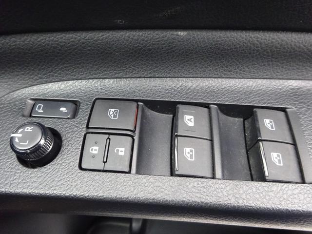 シエンタ Ｇ　純正ナビ　フルセグＴＶ　両側パワースライドドア　バックカメラ　ドライブレコーダー　ＥＴＣ　Ｂｌｕｅｔｏｏｔｈ　ＣＤ　車いす用スロープ　オートライト　スマートキー　ＬＥＤヘッドライト（31枚目）