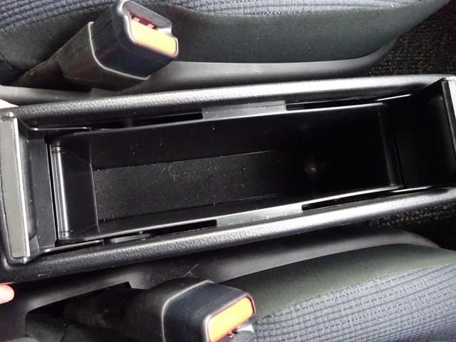 シエンタ Ｇ　純正ナビ　フルセグＴＶ　両側パワースライドドア　バックカメラ　ドライブレコーダー　ＥＴＣ　Ｂｌｕｅｔｏｏｔｈ　ＣＤ　車いす用スロープ　オートライト　スマートキー　ＬＥＤヘッドライト（40枚目）