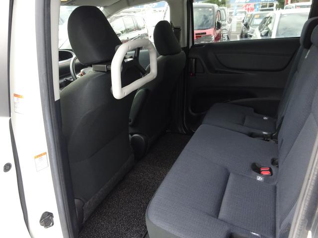 シエンタ Ｇ　純正ナビ　フルセグＴＶ　両側パワースライドドア　バックカメラ　ドライブレコーダー　ＥＴＣ　Ｂｌｕｅｔｏｏｔｈ　ＣＤ　車いす用スロープ　オートライト　スマートキー　ＬＥＤヘッドライト（48枚目）