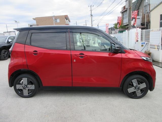 サクラ Ｇ　プロパイロット　純正９インチナビ　フルセグＴＶ　全周囲カメラ　ドラレコ　ＥＴＣ　シートヒーター　ステアリングヒーター　ＬＥＤヘッドライト　純正１５インチＡＷ　インテリキー　急速充電　充電ケーブル（13枚目）