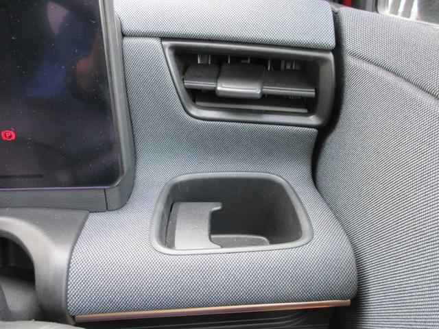 サクラ Ｇ　プロパイロット　純正９インチナビ　フルセグＴＶ　全周囲カメラ　ドラレコ　ＥＴＣ　シートヒーター　ステアリングヒーター　ＬＥＤヘッドライト　純正１５インチＡＷ　インテリキー　急速充電　充電ケーブル（32枚目）