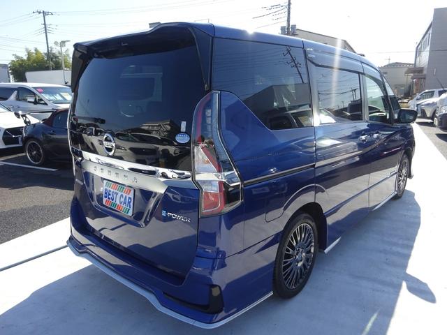 セレナ ｅ－パワー　オーテック　スポーツスペック　プロパイロット　純正９インチナビ　フルセグＴＶ　後席フリップダウンモニター　両側パワースライドドア　アラウンドビューモニター　ドライブレコーダー　ＥＴＣ　ブラインドスポットモニター（13枚目）