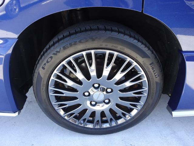 セレナ ｅ－パワー　オーテック　スポーツスペック　プロパイロット　純正９インチナビ　フルセグＴＶ　後席フリップダウンモニター　両側パワースライドドア　アラウンドビューモニター　ドライブレコーダー　ＥＴＣ　ブラインドスポットモニター（18枚目）