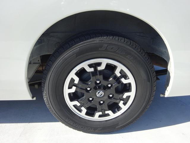 ＮＶ３５０キャラバンバン ロングプレミアムＧＸ　ブラックギア　パワースライドドア　アラウンドビューモニター　デジタルインナーミラー　ＬＥＤヘッドライト　オートライト　電動格納ミラー　スマートキー　ベッドキット　横滑り防止装置　衝突被害軽減ブレーキ（11枚目）