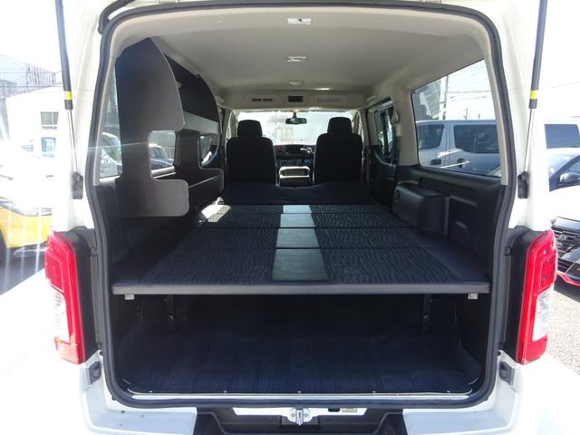 ＮＶ３５０キャラバンバン ロングプレミアムＧＸ　ブラックギア　パワースライドドア　アラウンドビューモニター　デジタルインナーミラー　ＬＥＤヘッドライト　オートライト　電動格納ミラー　スマートキー　ベッドキット　横滑り防止装置　衝突被害軽減ブレーキ（15枚目）