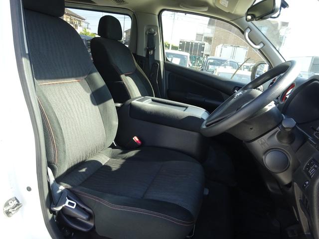 ＮＶ３５０キャラバンバン ロングプレミアムＧＸ　ブラックギア　パワースライドドア　アラウンドビューモニター　デジタルインナーミラー　ＬＥＤヘッドライト　オートライト　電動格納ミラー　スマートキー　ベッドキット　横滑り防止装置　衝突被害軽減ブレーキ（35枚目）