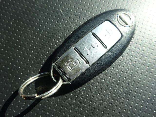 ＮＶ３５０キャラバンバン ロングプレミアムＧＸ　ブラックギア　パワースライドドア　アラウンドビューモニター　デジタルインナーミラー　ＬＥＤヘッドライト　オートライト　電動格納ミラー　スマートキー　ベッドキット　横滑り防止装置　衝突被害軽減ブレーキ（43枚目）