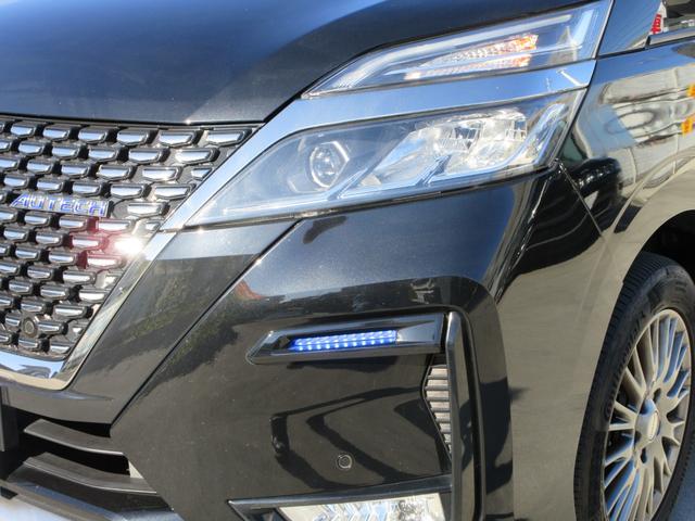 セレナ ｅ－パワー　オーテック　セーフティパッケージ　プロパイロット　レザーシート　純正１０インチナビ　フルセグＴＶ　全周囲カメラ　後席フリップダウンモニター　両側パワースライドドア　ドラレコ　ＥＴＣ　ＬＥＤヘッドライト　純正１６インチＡＷ　インテリキー（8枚目）