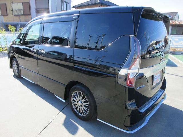 セレナ ｅ－パワー　オーテック　セーフティパッケージ　プロパイロット　レザーシート　純正１０インチナビ　フルセグＴＶ　全周囲カメラ　後席フリップダウンモニター　両側パワースライドドア　ドラレコ　ＥＴＣ　ＬＥＤヘッドライト　純正１６インチＡＷ　インテリキー（16枚目）