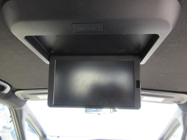 セレナ ｅ－パワー　オーテック　セーフティパッケージ　プロパイロット　レザーシート　純正１０インチナビ　フルセグＴＶ　全周囲カメラ　後席フリップダウンモニター　両側パワースライドドア　ドラレコ　ＥＴＣ　ＬＥＤヘッドライト　純正１６インチＡＷ　インテリキー（41枚目）