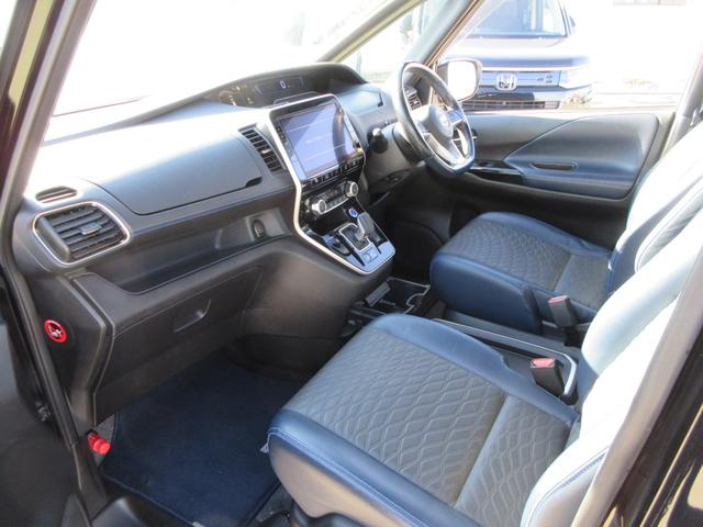 セレナ ｅ－パワー　オーテック　セーフティパッケージ　プロパイロット　レザーシート　純正１０インチナビ　フルセグＴＶ　全周囲カメラ　後席フリップダウンモニター　両側パワースライドドア　ドラレコ　ＥＴＣ　ＬＥＤヘッドライト　純正１６インチＡＷ　インテリキー（49枚目）