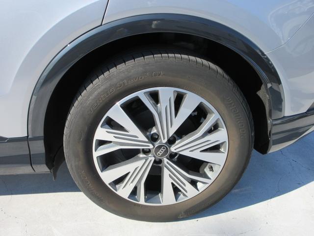 Ｑ４スポーツバック ｅ－トロン ４０ｅ－トロン　アドバンスド　レザーシート　純正１１．６インチナビ　全周囲カメラ　パワーバックドア　アダプティブクルーズコントロール　パドルシフト　ドライブレコーダー　ＥＴＣ　シートヒーター　ＬＥＤヘッドライト　純正１９インチＡＷ（10枚目）