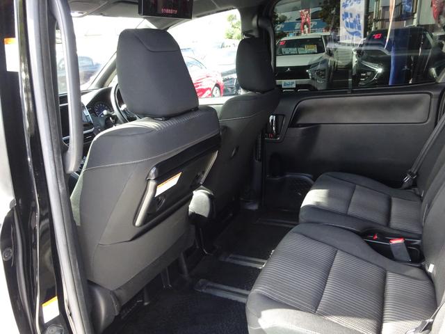 ヴォクシー ハイブリッドＺＳ　煌ＩＩ　モデリスタエアロ　アルバイン１１インチナビ　フルセグＴＶ　後席フリップダウンモニター　ドライブレコーダー　ＥＴＣ　Ｂｌｕｅｔｏｏｔｈ　ＤＩＳＣ　ＵＳＢ　クルーズコントロール　レーンキープアシスト（49枚目）