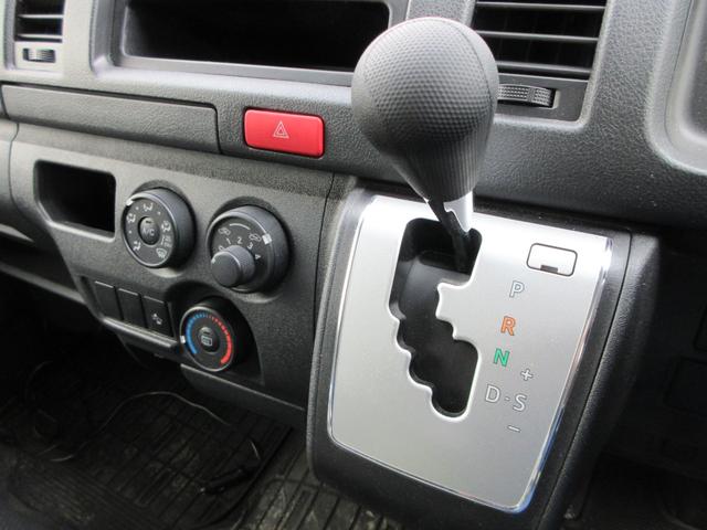 ハイエースバン ロングＤＸ　ＧＬパッケージ　トヨタセーフティセンス　バックカメラ　ドラレコ　ＥＴＣ　スライドドア　デジタルインナーミラー　パーキングサポートブレーキ　クリアランスソナー　電動格納ドアミラー　オートハイビーム　スマートキー（40枚目）