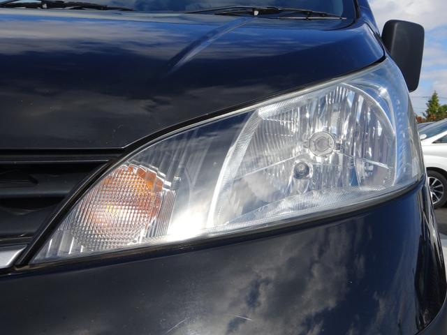 ＮＶ２００バネットバン ＤＸ　純正ナビ　フルセグＴＶ　両側スライドドア　ＥＴＣ　ワンオーナー　純正ハンガーパイプ　運転席＆助手席エアバック　キーレスエントリー（8枚目）