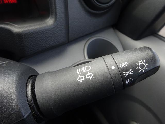 ＮＶ２００バネットバン ＤＸ　純正ナビ　フルセグＴＶ　両側スライドドア　ＥＴＣ　ワンオーナー　純正ハンガーパイプ　運転席＆助手席エアバック　キーレスエントリー（22枚目）