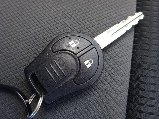 ＮＶ２００バネットバン ＤＸ　純正ナビ　フルセグＴＶ　両側スライドドア　ＥＴＣ　ワンオーナー　純正ハンガーパイプ　運転席＆助手席エアバック　キーレスエントリー（40枚目）