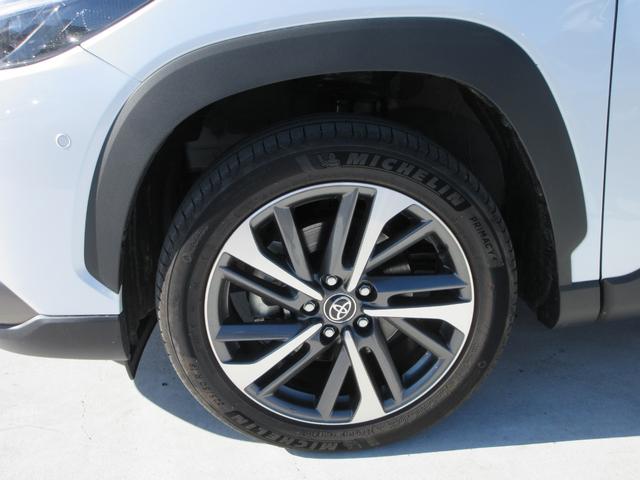 カローラクロス ハイブリッド Z 4WD パノラマルーフ 純正10.5インチナビ フルセグTV 全周囲カメラ パワーバックドア レーダークルコン ETC シートヒーター パワーシート ブラインドスポットモニター 純正18インチAW(9枚目)