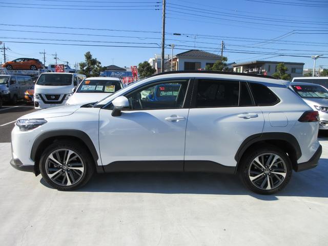 カローラクロス ハイブリッド Z 4WD パノラマルーフ 純正10.5インチナビ フルセグTV 全周囲カメラ パワーバックドア レーダークルコン ETC シートヒーター パワーシート ブラインドスポットモニター 純正18インチAW(13枚目)