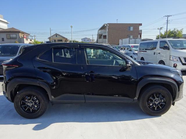 ヤリスクロス ハイブリッドＸ　ケンウッドナビ　フルセグＴＶ　バックカメラ　ドライブレコーダー　ＥＴＣ２．０　Ｂｌｕｅｔｏｏｔｈ　ＤＩＳＣ　ＵＳＢ　アダプティブクルーズコントロール　レーンキープアシスト　オートライト（16枚目）