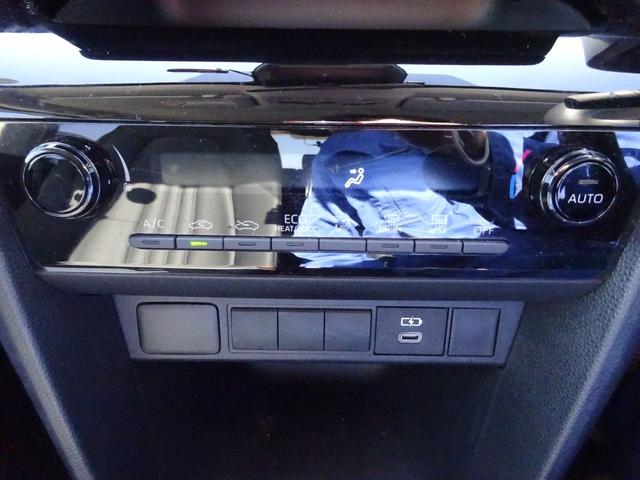 ヤリスクロス ハイブリッドＸ　ケンウッドナビ　フルセグＴＶ　バックカメラ　ドライブレコーダー　ＥＴＣ２．０　Ｂｌｕｅｔｏｏｔｈ　ＤＩＳＣ　ＵＳＢ　アダプティブクルーズコントロール　レーンキープアシスト　オートライト（34枚目）