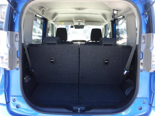 ソリオ ハイブリッドＳＺ　純正８インチナビ　フルセグＴＶ　両側パワースライドドア　バックカメラ　ＥＴＣ　Ｂｌｕｅｔｏｏｔｈ　ＤＩＳＣ　ＵＳＢ　アダプティブクルーズコントロール　レーンキープアシスト　パドルシフト　シートヒーター（15枚目）