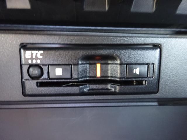 ソリオ ハイブリッドＳＺ　純正８インチナビ　フルセグＴＶ　両側パワースライドドア　バックカメラ　ＥＴＣ　Ｂｌｕｅｔｏｏｔｈ　ＤＩＳＣ　ＵＳＢ　アダプティブクルーズコントロール　レーンキープアシスト　パドルシフト　シートヒーター（25枚目）